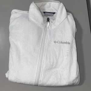 white columbia zip up